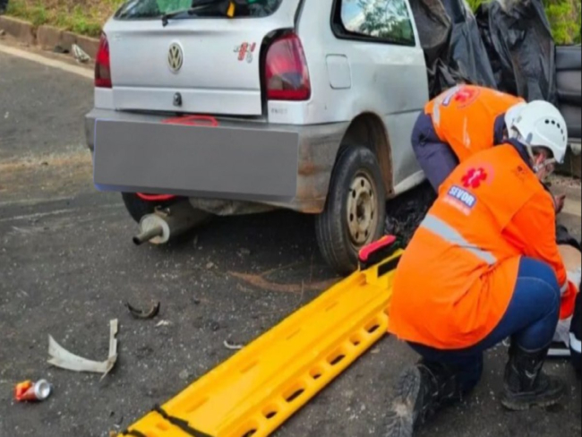 Minas: Quatro morrem e dois ficam feridos em acidente na BR 381