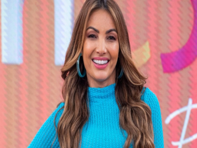 Patrícia Poeta anuncia saída no