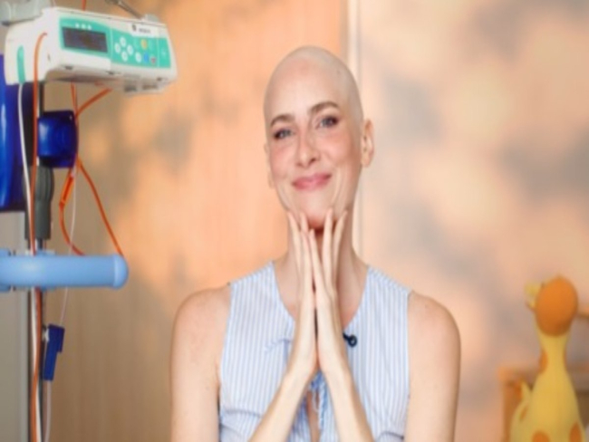 Atriz Daniella Gondim revela diagnóstico de câncer