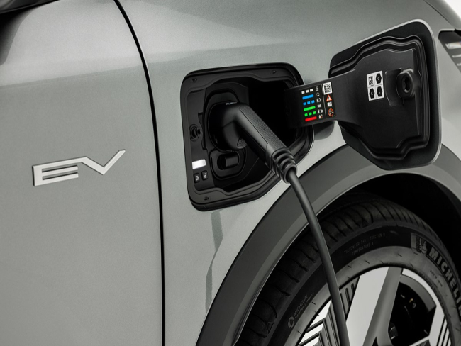 Cobrança por quilômetro rodado pode pesar sobre elétricos em 2028