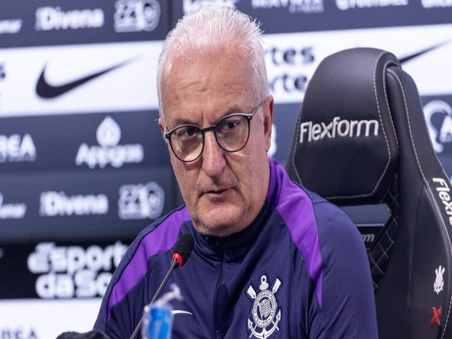 Dorival revela preocupação com Yuri e atualiza situação de Depay