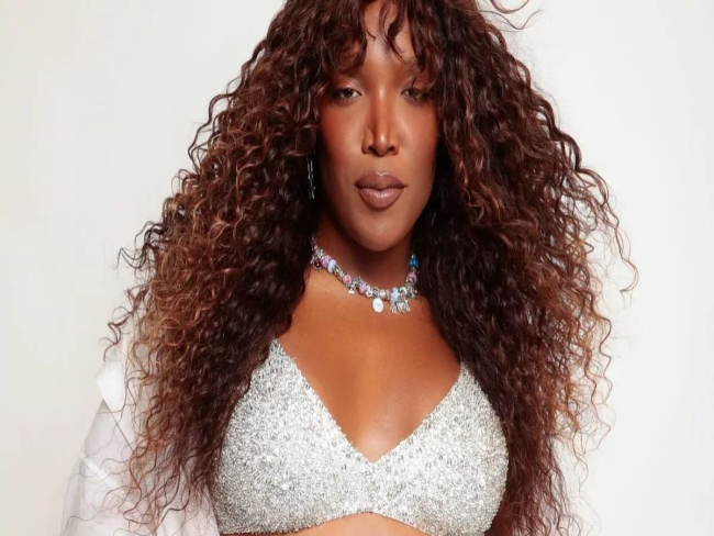 Majur questiona Consciência Negra e propõe “Consciência Branca”