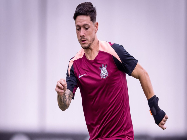 Garro passa por cirurgia devido a uma fratura no punho