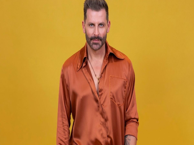 Henri Castelli é desclassificado do BBB após crises convulsivas