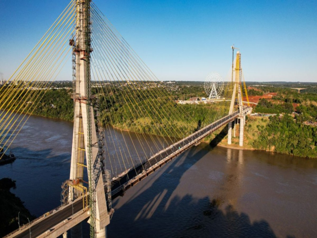 Ônibus de turismo poderão circular na Ponte da Integração