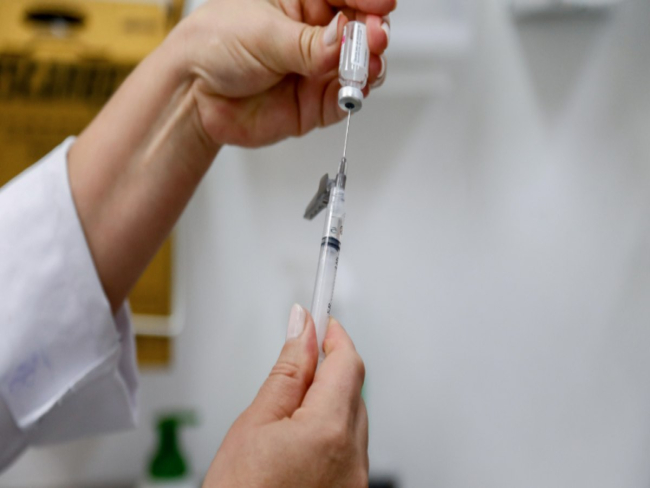 São Paulo inicia no domingo vacinação em massa contra a dengue