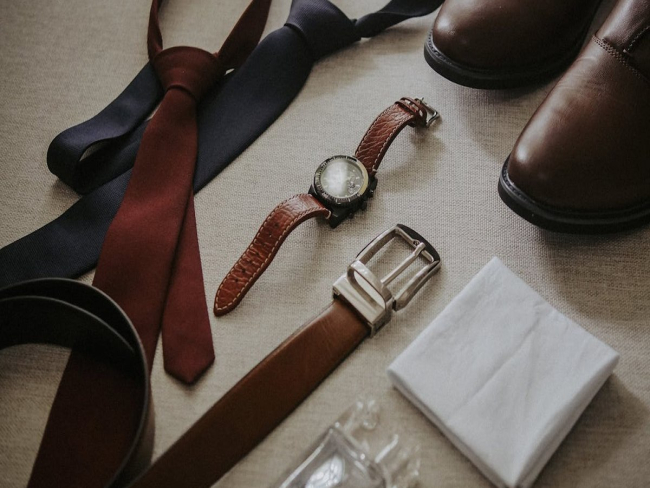 5 acessórios essenciais para homens; confira quais são