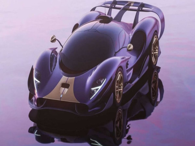 De Tomaso P900 chega ainda 2026 com motor V12