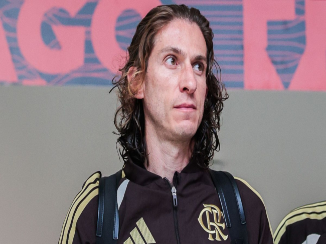 Filipe Luís se pronuncia após fala polêmica sobre Vini Jr.