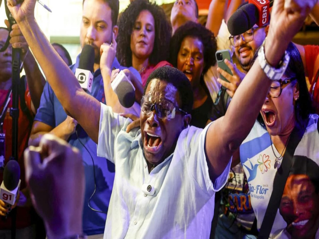 O samba é o condutor de nossa história