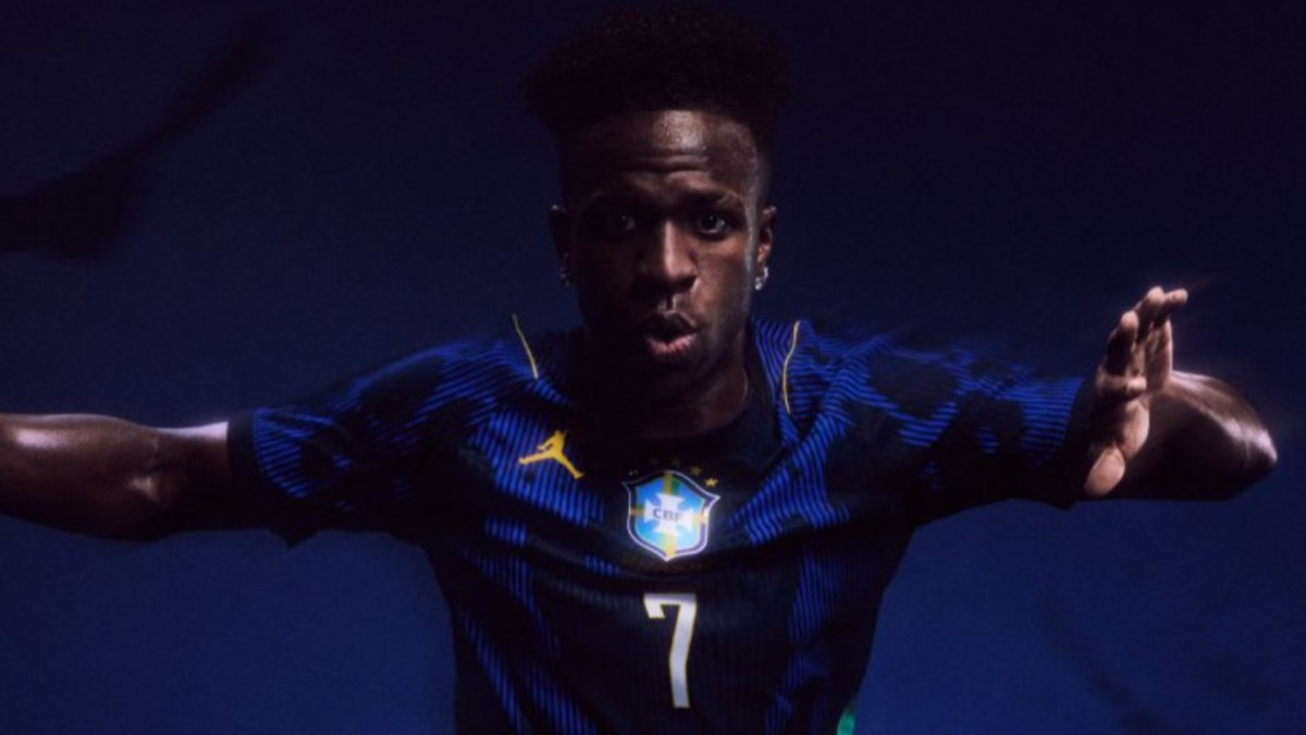 Camisa reserva do Brasil para a Copa do Mundo vaza; veja imagens