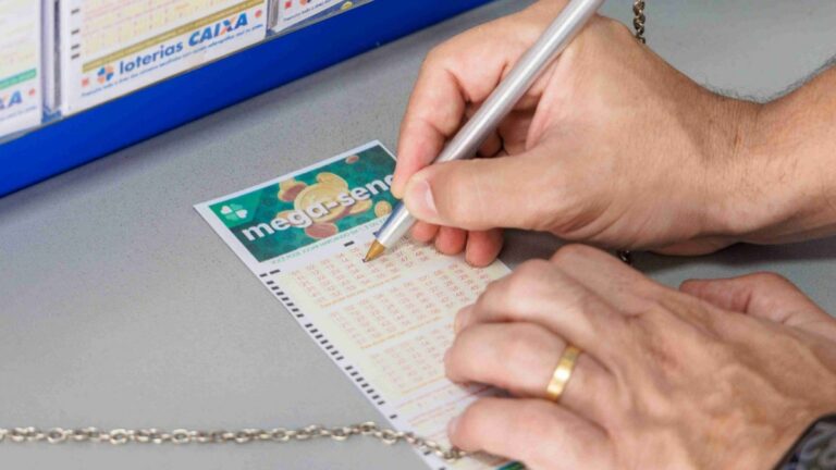 Mega Sena acumula e prêmio estimado chega a R$ 160 milhões