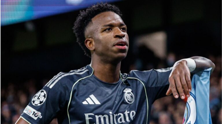 Vini Jr se vinga de Donnarumma e coloca o Real Madrid nas quartas