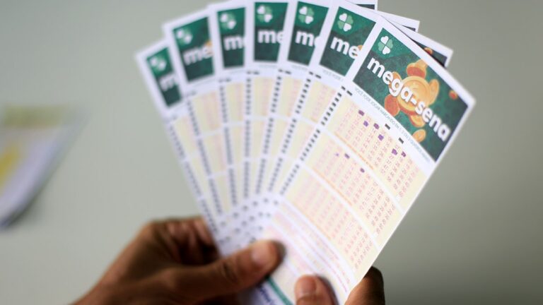 Mega Sena acumula e deve sortear R$ 42 milhões neste sábado (20)