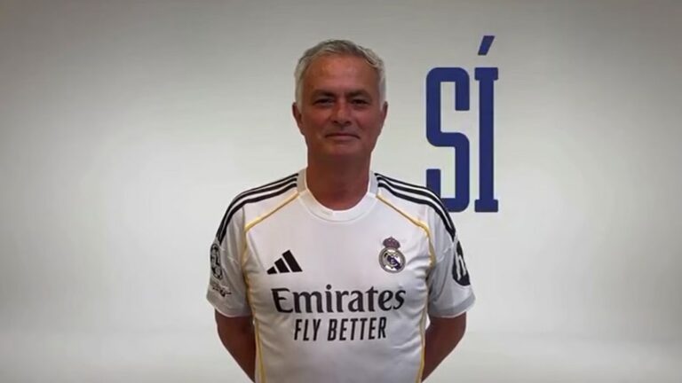 Presidente do Real Madrid anuncia acordo para retorno de Mourinho