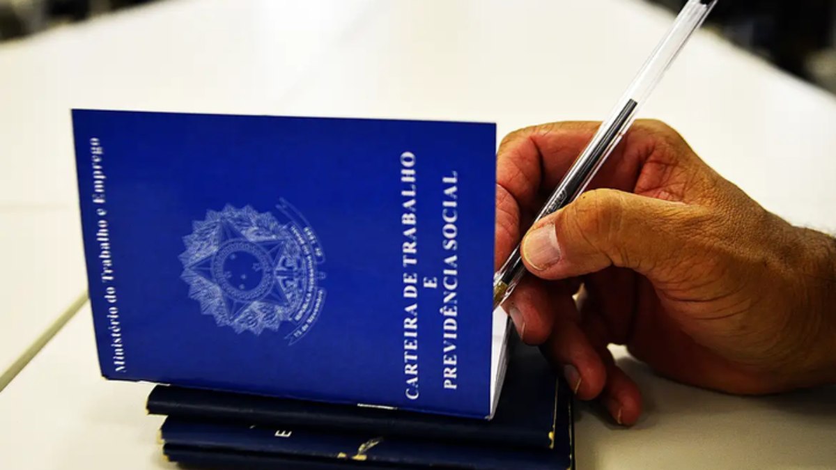 Trabalho: caminho que constrói futuro