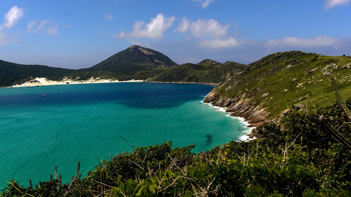 Brasil tem duas praias no ranking das 50 melhores do mundo