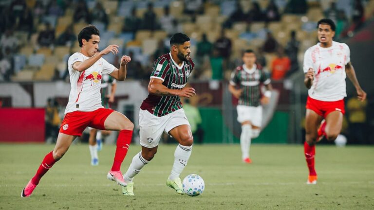 Com confusão no fim, Fluminense empata com Bragantino no Maracanã