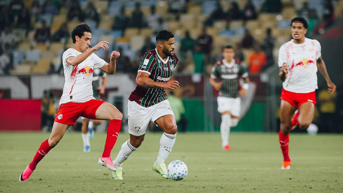 Com confusão no fim, Fluminense empata com Bragantino no Maracanã