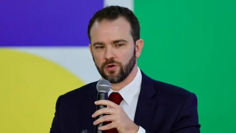 Governo estende prazo de adesão do Desenrola até o fim de agosto