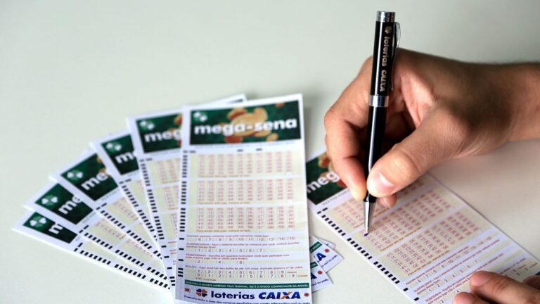 Mega Sena acumula e próximo prêmio chega a R$ 42 milhões
