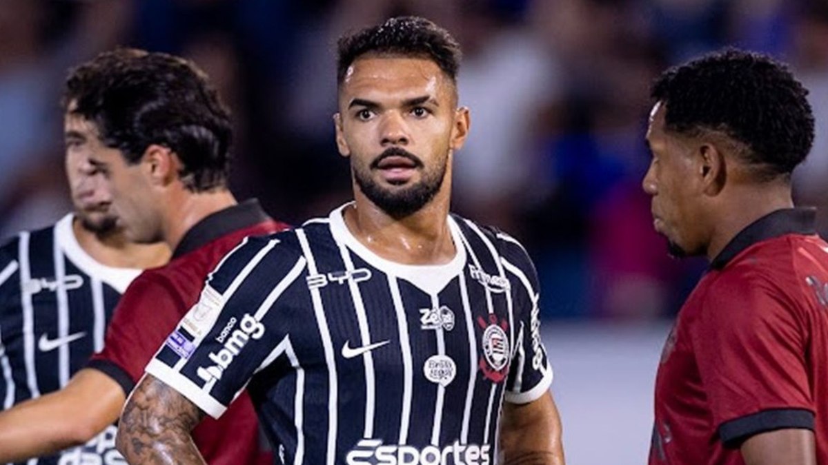Corinthians conta com falha bizarra de Volpi e vence Bragantino