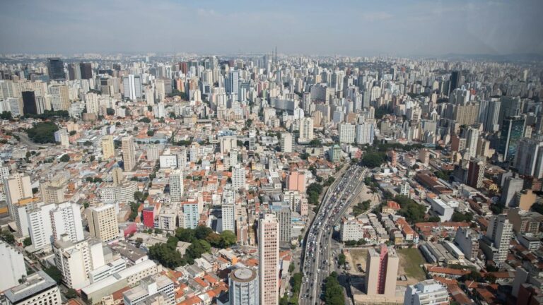 Esculturas e monumentos na cidade de São Paulo