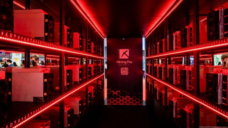Mineração ilegal de Bitcoin pressiona redes elétricas na Ásia