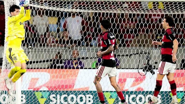 Ortiz alerta sobre oscilações do Flamengo: “Não se pode dar ao luxo”