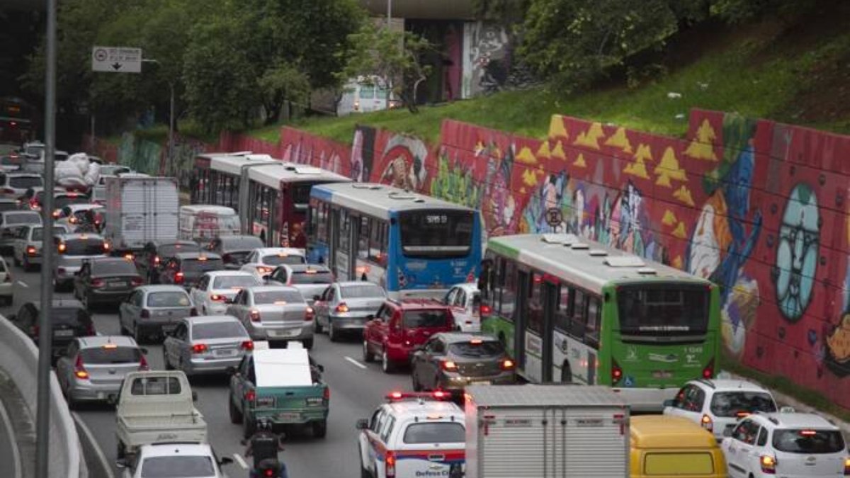 Rodízio de carros segue suspenso em São Paulo nesta quarta