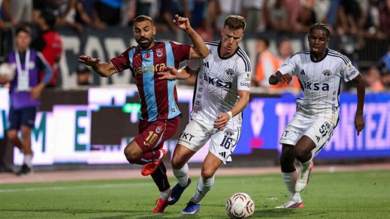 Salah estreia com empate pelo Trabzonspor em jogo do Campeonato Turco