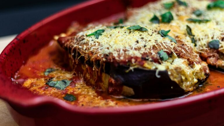Berinjela à Parmegiana: veja como preparar receita para o almoço