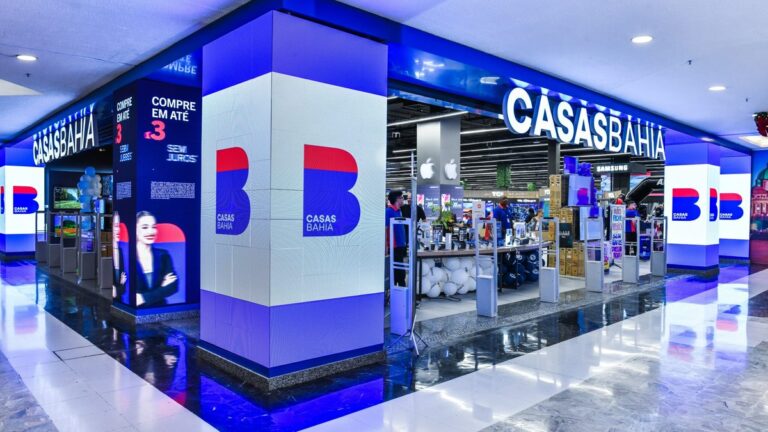 Casas Bahia faz 3 leilões com mais de 450 lotes; veja preços