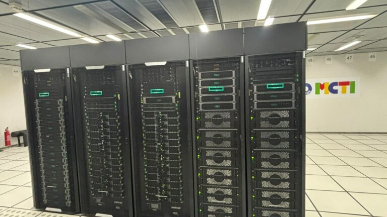 Conheça o supercomputador que ajuda nas previsões para o El Niño