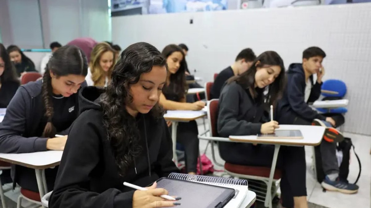 Inep divulga gabarito oficial do Encceja 2026; veja como conferir