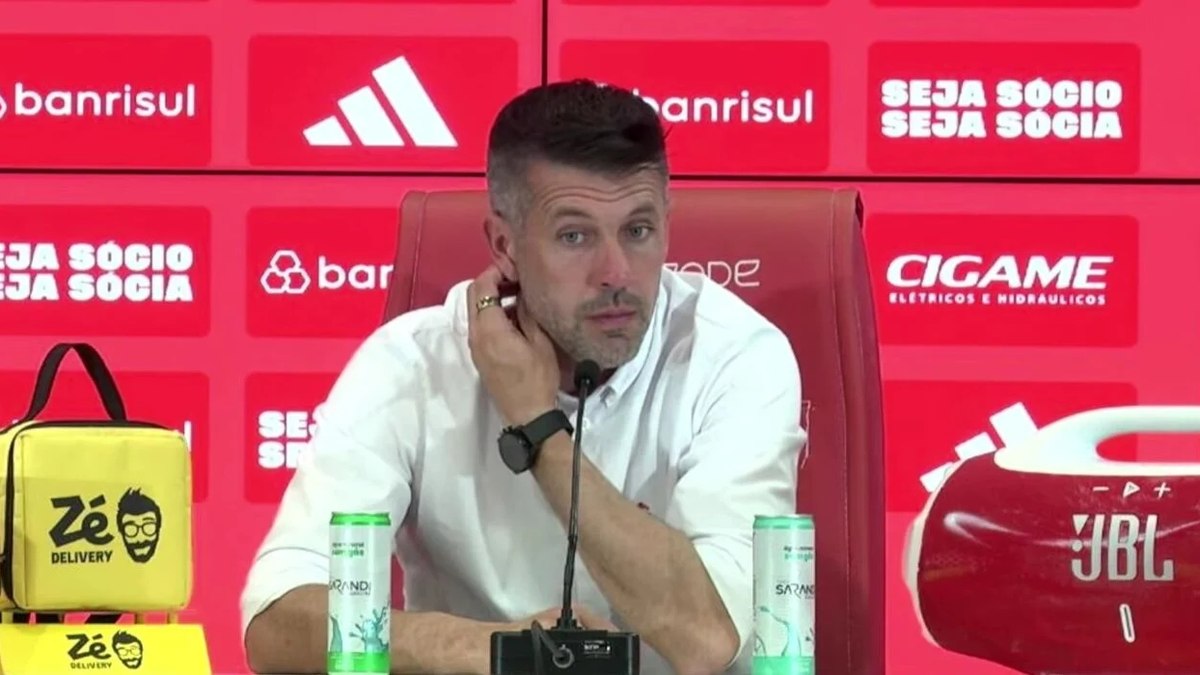 Internacional demite Pezzolano após série de resultados ruins