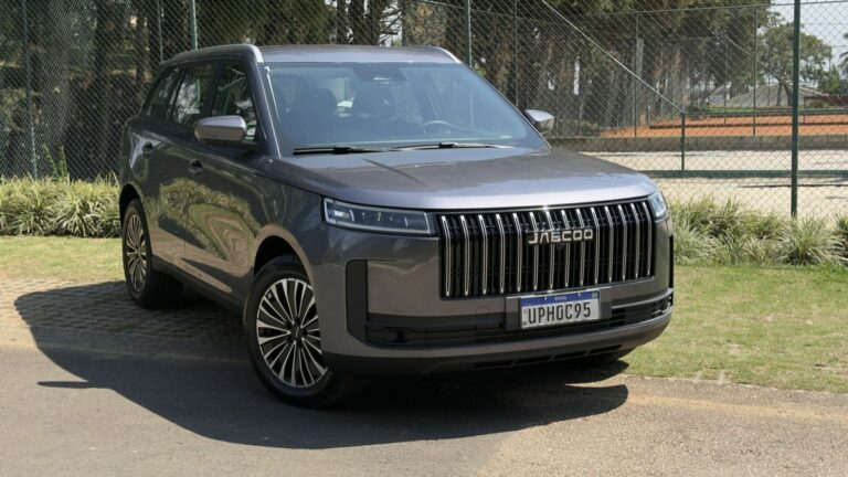 Jaecoo 5 chega por R$ 154.990 com 224 cv e até 15,5 km/l