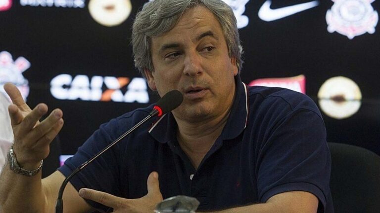Eleição no Corinthians: Janikian fica fora de lista e ataca comissão