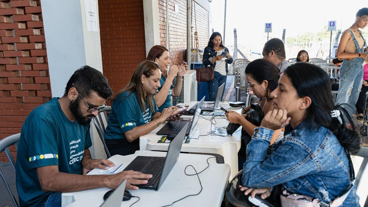 Feirão em Goiânia oferece 10 mil vagas e salários de até R$ 5 mil