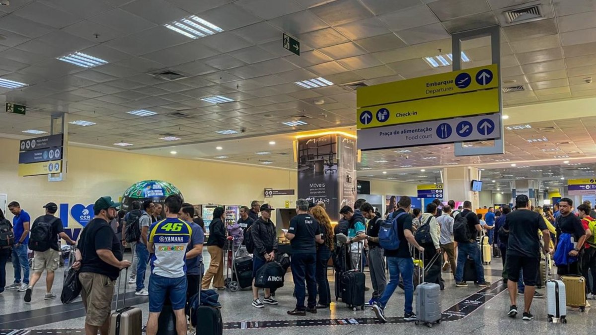 Mais de 390 mil passageiros passarão por 14 aeroportos no feriado