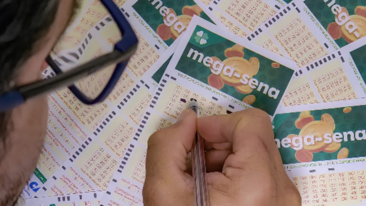 Mega Sena acumula R$ 200 milhões; Quina chega a R$ 55 milhões